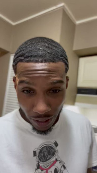 Grow the hair back or cut it https://t.co/t8p8bO3xUh