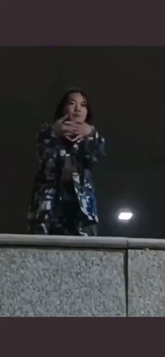 「短视频」高校女生军训跳舞视频?
女大学生军训跳热舞走光?
完整版!大家理性观看
#大学生跳舞视频 #跳舞走光 #吃瓜 #大一新生跳热舞