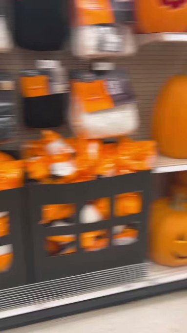 👀 https://t.co/085f2PCj5i