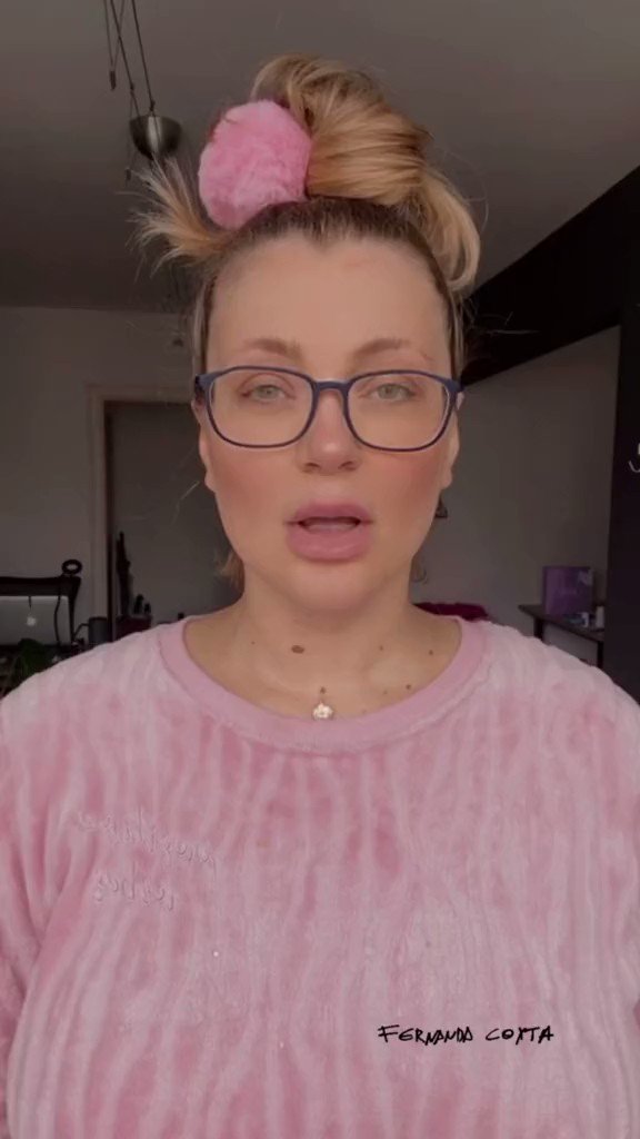 Fernanda Xdea: Cabelo e Óculos png