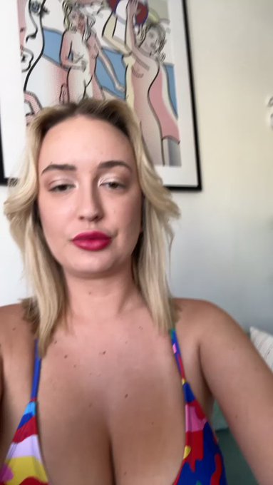 🔉 https://t.co/RvHNwEIR3j<a href="/tag/goddess"class="tags"><span>#goddess</span></a><a href="/tag/worship"class="tags"><span>#worship</span></a><a href="/tag/paypig"class="tags"><span>#paypig</span></a><a href="/tag/paypiggieswanted"class="tags"><span>#paypiggieswanted</span></a>