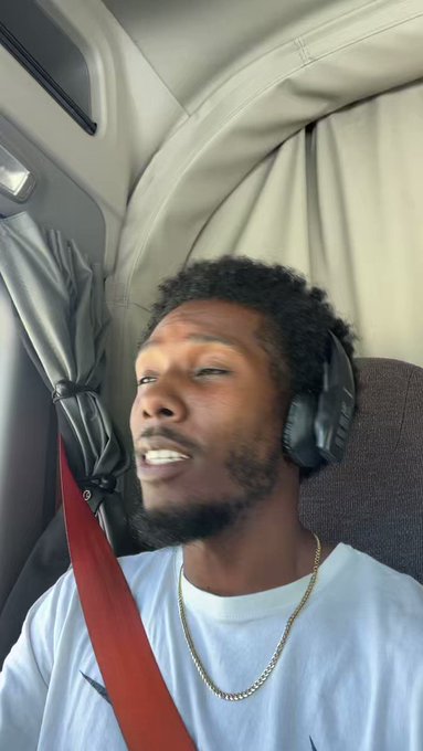 I damn near live on the road #truckerlife https://t.co/6n5Qb4GHMm<a href="/tag/truckerlife"class="tags">#truckerlife</a>