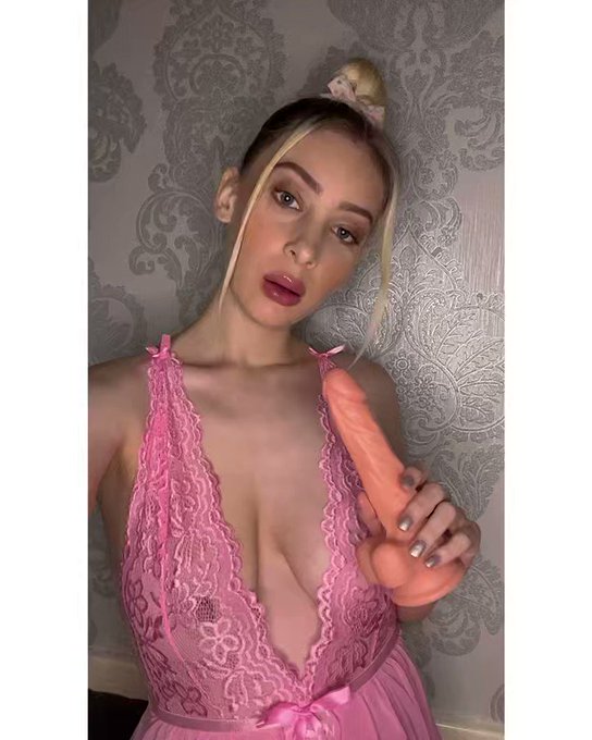 New videos downloaded over on my page check it out🤪 https://t.co/EEi83Z78Ex  #selling #selling_content<a href="/tag/linkinbio"class="tags"><span>#linkinbio</span></a><a href="/tag/nsfw"class="tags"><span>#nsfw</span></a><a href="/tag/selling"class="tags"><span>#selling</span></a><a href="/tag/onlyfans"class="tags"><span>#onlyfans</span></a><a href="/tag/onlyfanscontent"class="tags"><span>#onlyfanscontent</span></a>