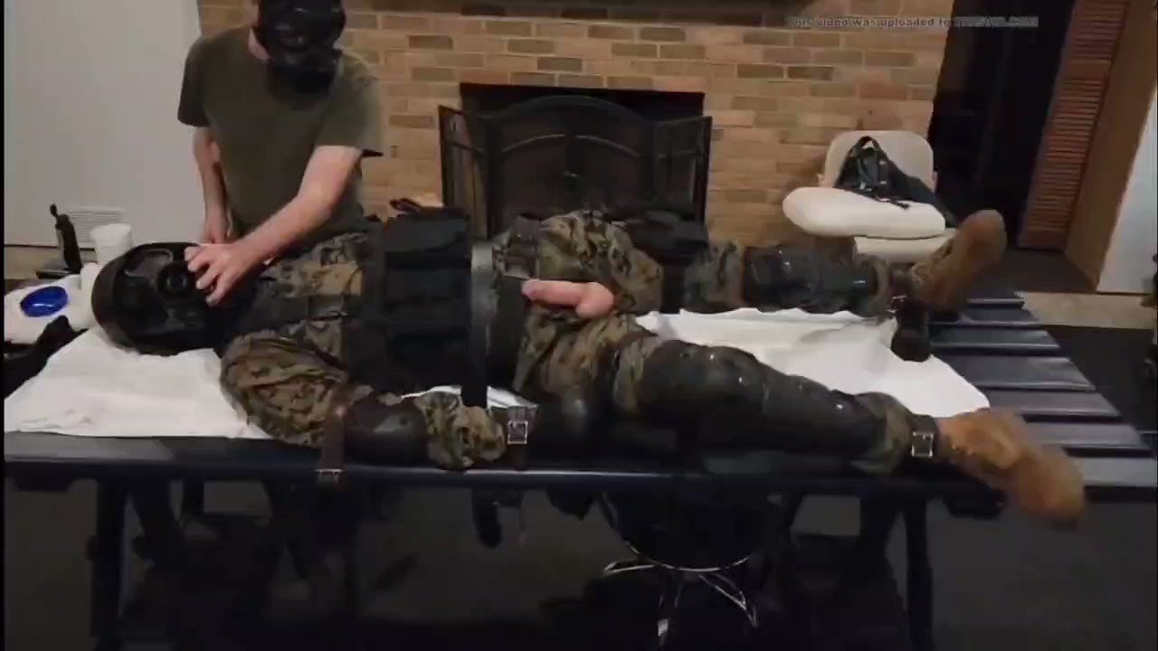 Bea on X: Tied up soldier gets a slow.. soft handjob 👀 nsfw nsfwtwt  nsfwacc bondage bdsm tactical tacticalgear porn soldier swat  t.coqGEaE0RdEX  X