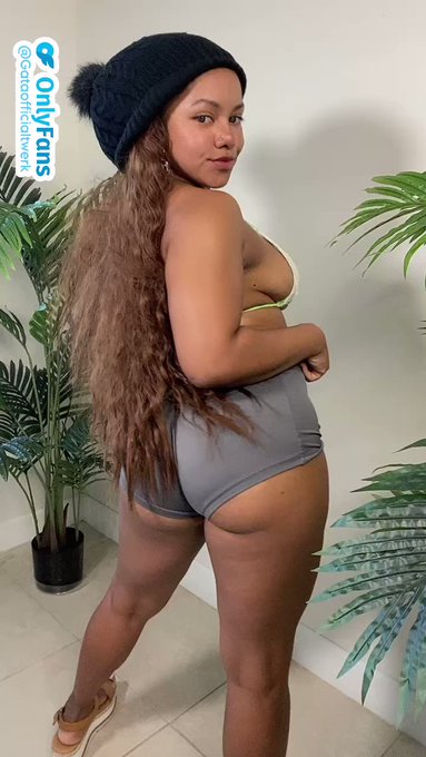 Rate 1-10 😍 Pegaito a la pared en los oscuro ✨ https://t.co/Tn7cdi56u9<a href="/tag/promo"class="tags"><span>#promo</span></a>