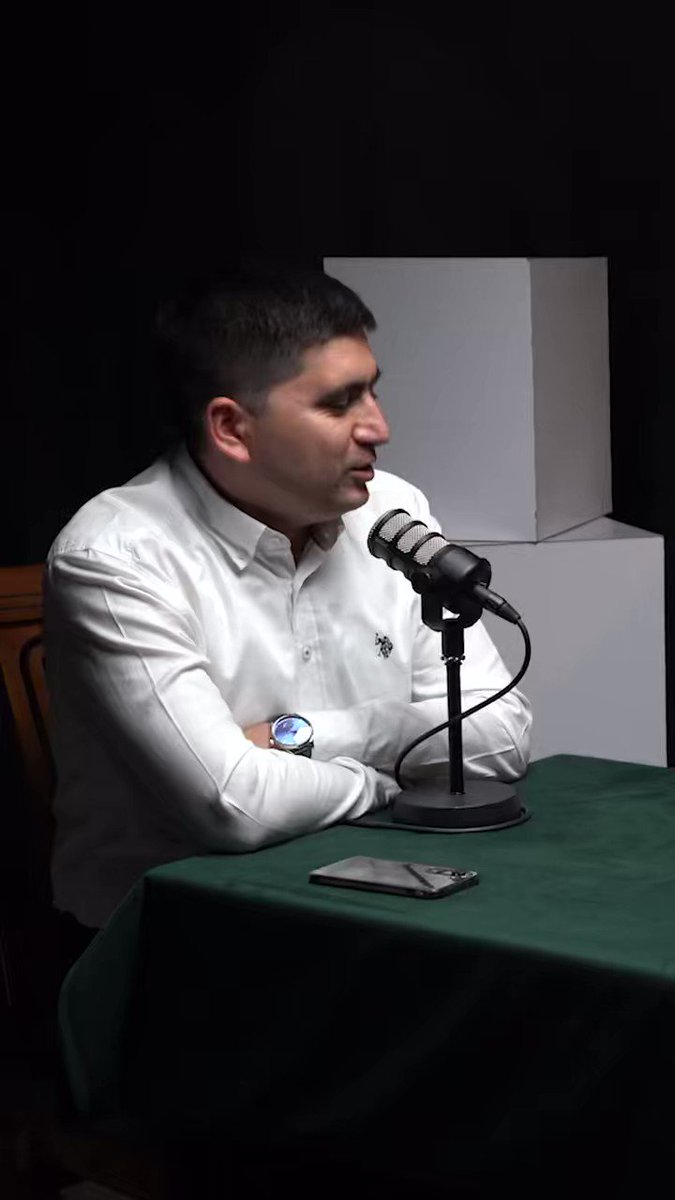 Tishlarim bilan külotlarimni tushiraman