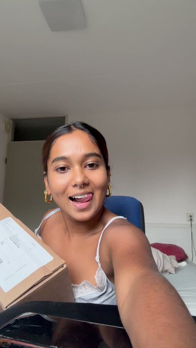 Just did a #toyreview on my #onlyfans cum check it out it was supperrrr funnnnn https://t.co/N10HgNu<a href="/tag/toyreview"class="tags">#toyreview</a><a href="/tag/onlyfans"class="tags">#onlyfans</a>