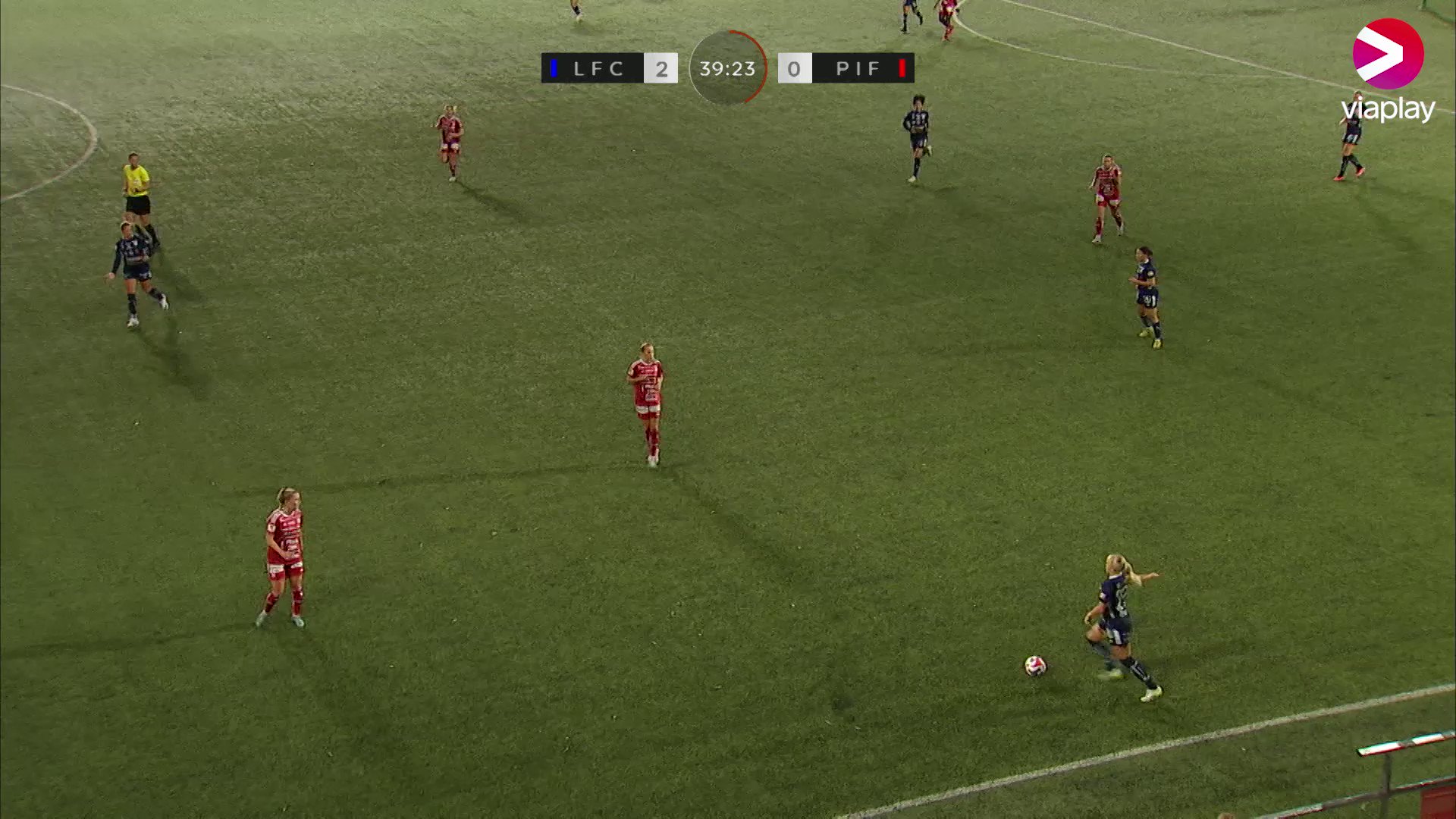 "Det är propagandafotboll"Cathinka Tandberg gör 3-0 till Linköping efter ett vackert anfall