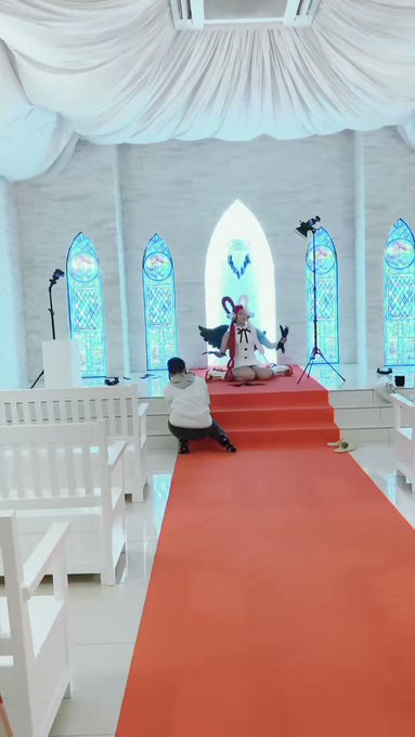 コスプレイヤーるーみのTwitter動画1