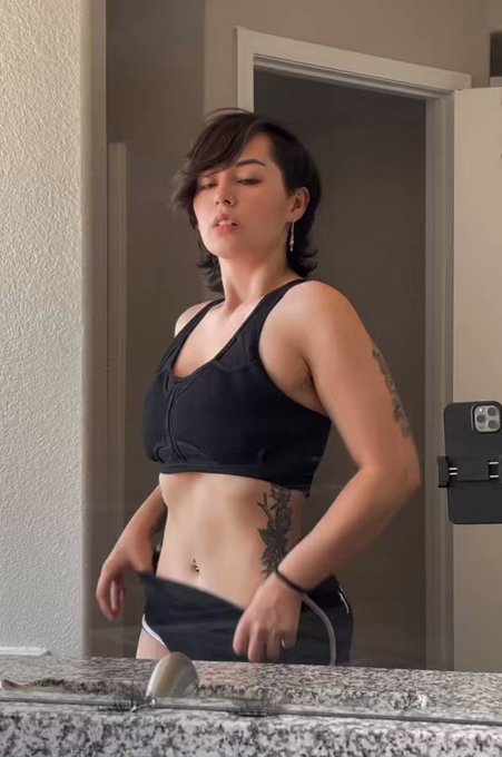 hey https://t.co/ptMJ09updv