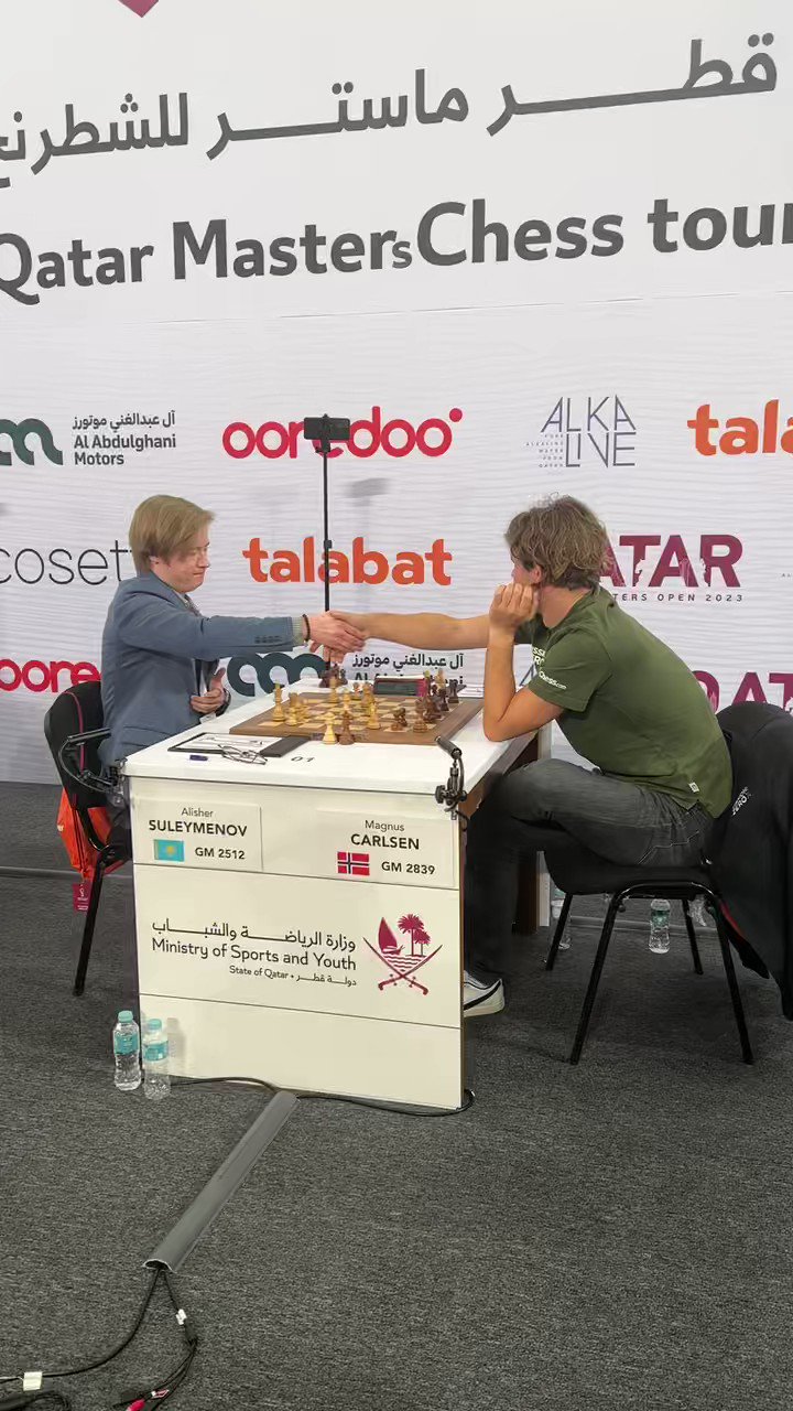 Magnus Carlsen buscando a LIDERANÇA? Qatar 2023 