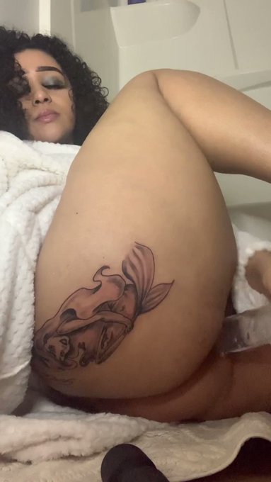 VID SOLD! Bathroom Creamy Coochie  Ariel Love ? Check it out! https://t.co/W9UV7Xhgiz #MVSales @manyvids