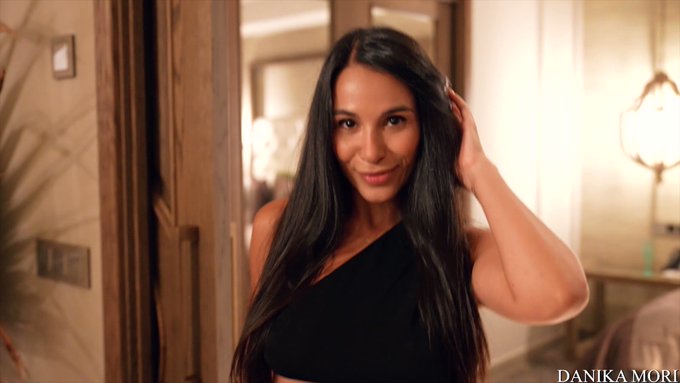 RT  If that's  your ideal first date!!💦 https://t.co/pfqvyUfQQl<a href="/tag/analslut"class="tags"><span>#analslut</span></a>