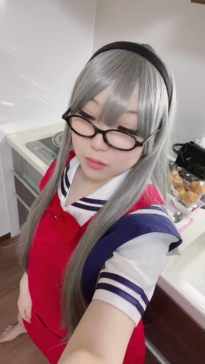 マス♡カヨ kae𓍯 | 風船のようなぷっくり唇🎈☁️  2024年10月 日本上陸