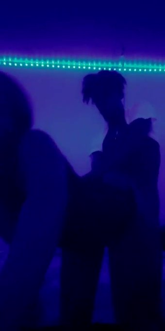 Fan fuck&hellip;..DM for booking. https://t.co/XcQ9IbUena<a href="/tag/black"class="tags"><span>#black</span></a><a href="/tag/masturbation"class="tags"><span>#masturbation</span></a><a href="/tag/bigblackcock"class="tags"><span>#bigblackcock</span></a><a href="/tag/solo"class="tags"><span>#solo</span></a><a href="/tag/amateur"class="tags"><span>#amateur</span></a>