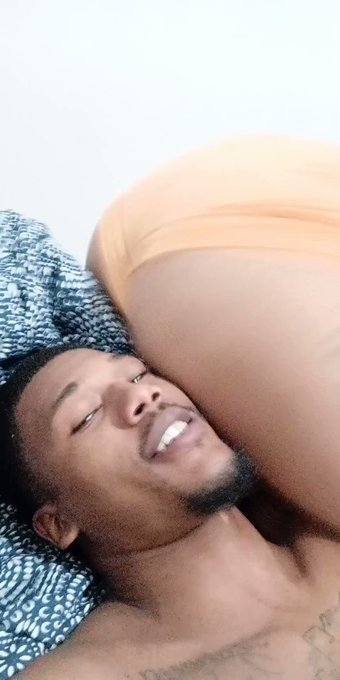 It's my happy place 💙🐶🐾 https://t.co/BhZt2rm2xq<a href="/tag/hightown"class="tags"><span>#hightown</span></a>