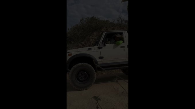 Pipironi tuvo que salir un tiempo de la ciudad pero eso no quiere decir que sus deseos se hayan quedado<a href="/tag/pelajemix"class="tags"><span>#pelajemix</span></a>