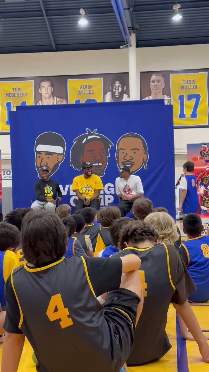 Golden State Warriors Reopen Basketball Academy With a Tech Flourish