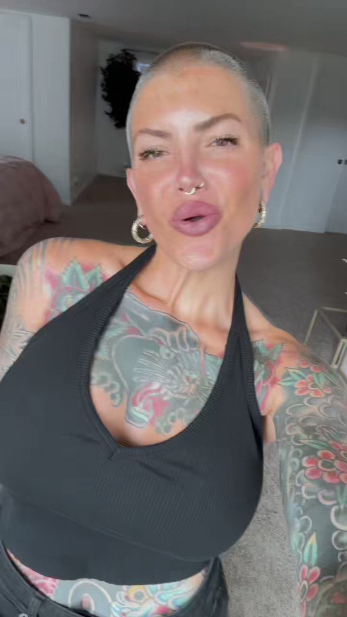 Jen (@jentattoox) / X