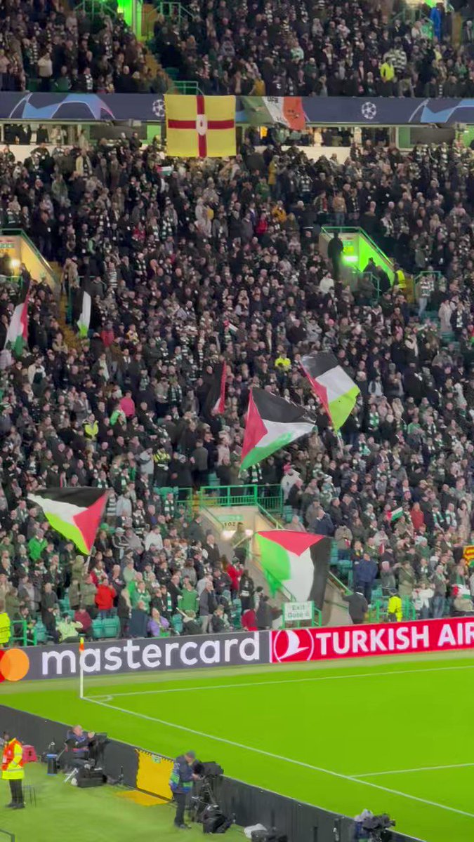 Celtic fans take over Spartak Moscow's Twitter feed with jokes and warnings  as Russian giants jet off to DUBAI