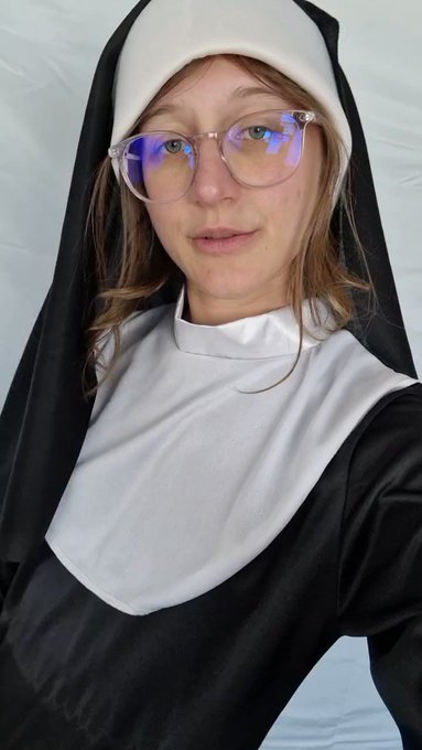 Not sure why the last few seconds of this are skippy, guess my camera was confused haha https://t.co