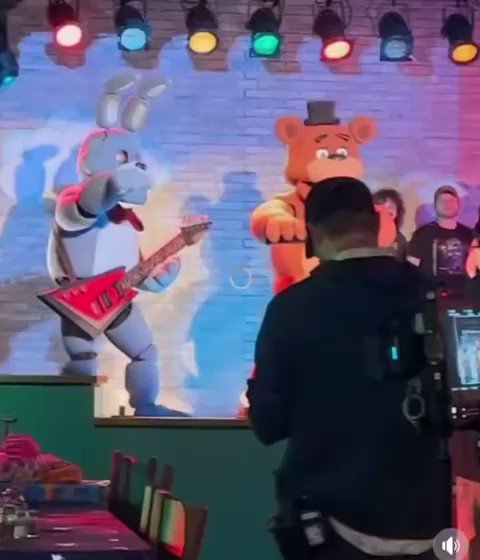João Jimenez on X: Cena deletada do filme se fnaf