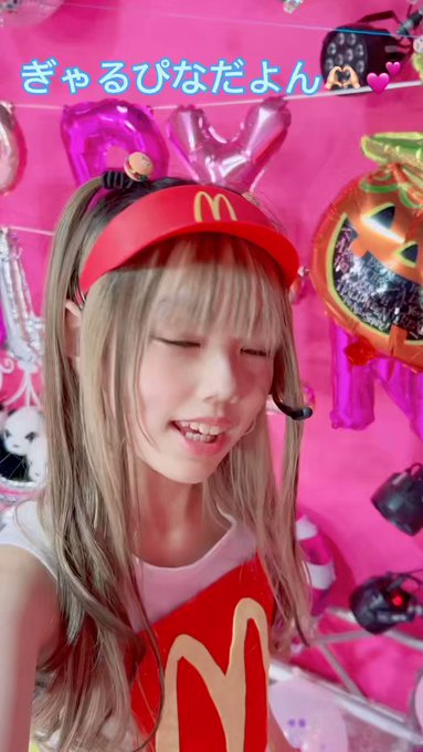 Twitterのコスプレ動画1