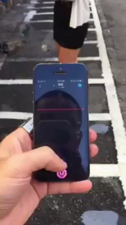 遥控女友带着跳蛋去逛街估计内裤都能拧出水了吧真的好刺激     
