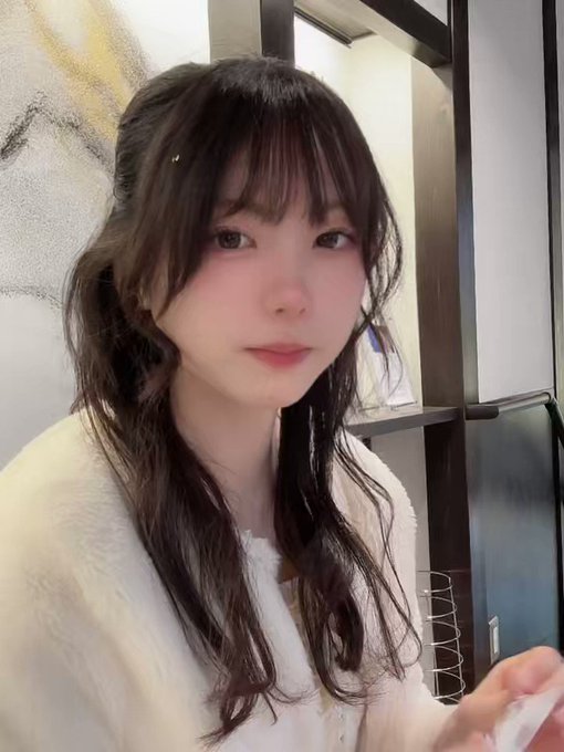 コスプレイヤーひなのTwitter動画2