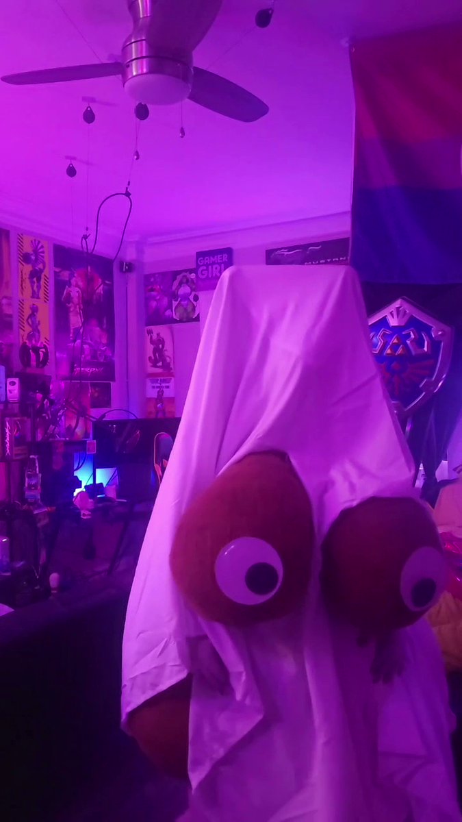 💅 Fiona Goofy ahh Horse Maray🐴🔜 Megaplex on X: Big Titty Ghost  (Horse) wishes you a Happy Halloween! t.cop6bH4PRCye  X