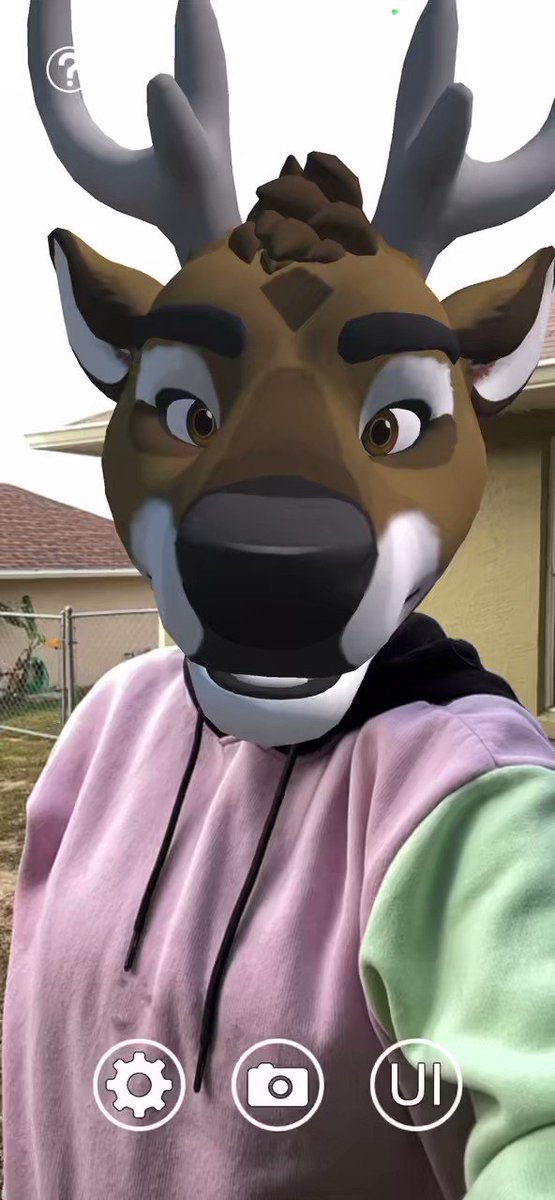 Val / LatinVixen on X: "Testing the “Virtual Face” app outside while I was  walking in my yard. I just recorded my screen which is why you see the menu  on the