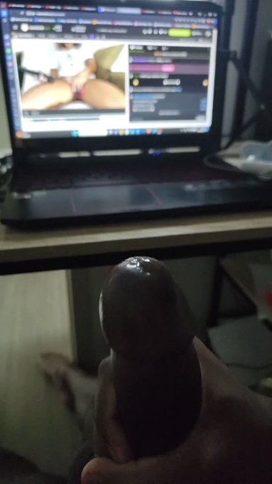 Slow mo cumshot on camgirl https://t.co/gL9iAyAYIu