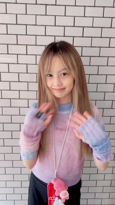 Twitterのコスプレ動画3