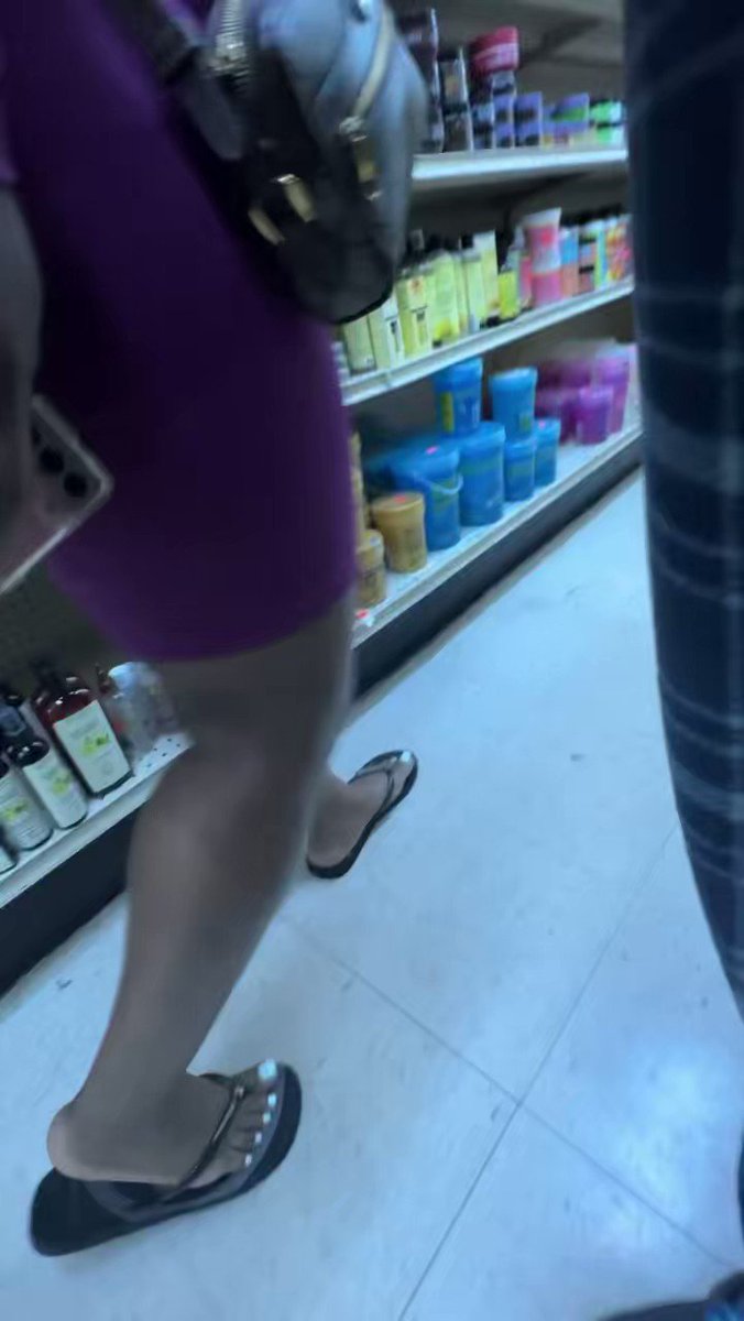 Grodes on X: #thick #grope #groping #bigass #flashing #flash #publicflash  #pussyslip #candid #creepshot t.conjcgk6lNwG  X