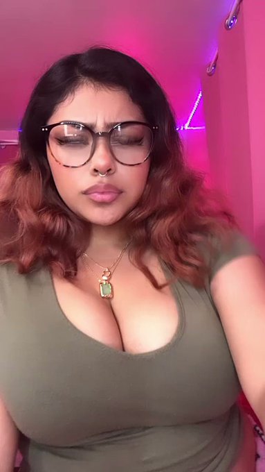 ♡｡.XoTillthenxo.｡♡’s pics and videos