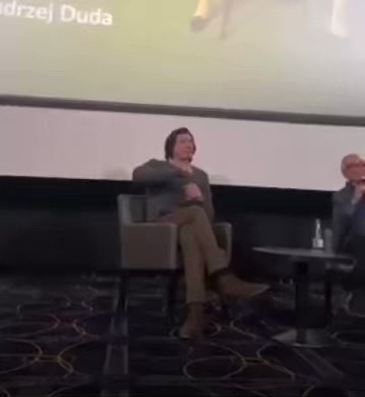 Rian Johnson: 'Eu acho importante lembrar como o Twitter é pequeno' - Jornal O Globo