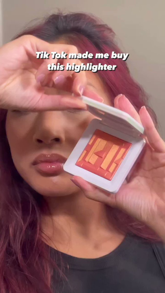 フェイスカラー HAUS LABS HIGHLIGHTER FIRE OPAL Haus Labs Fire Opal Bio-Radiant Highlighter Dupes & Swatch