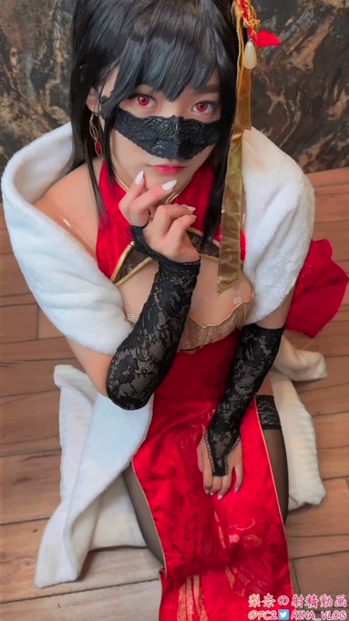 お待たせしました。🙇&zwj;♀️ 長い時間を経て、新作がついに掲載しました！(&acute;&bull;&omega;&bull;̥`) 足コキとフェラは別々に公開されます。 今回はフェラ編を先にアップロードします。  【新作詳細】 https://t