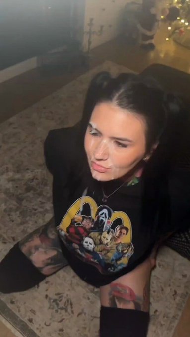 Athina’s pics and videos