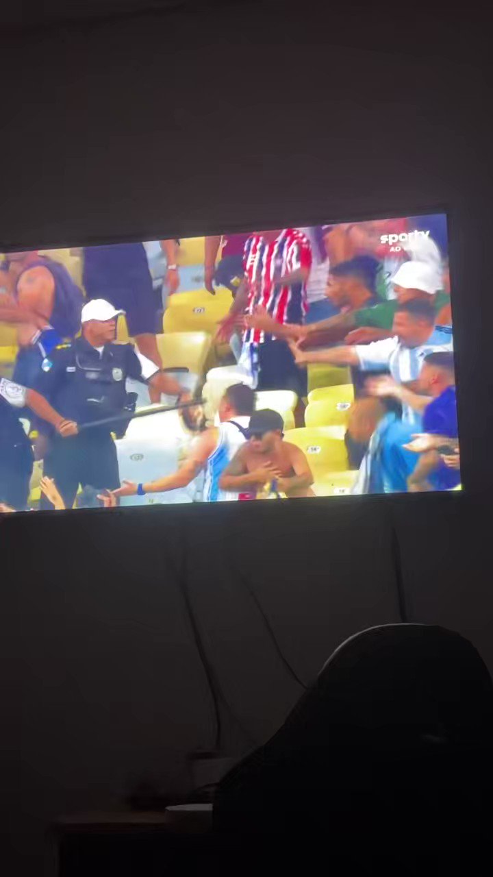 X 上的out of context brasileirão:「A tropa do calvo / X