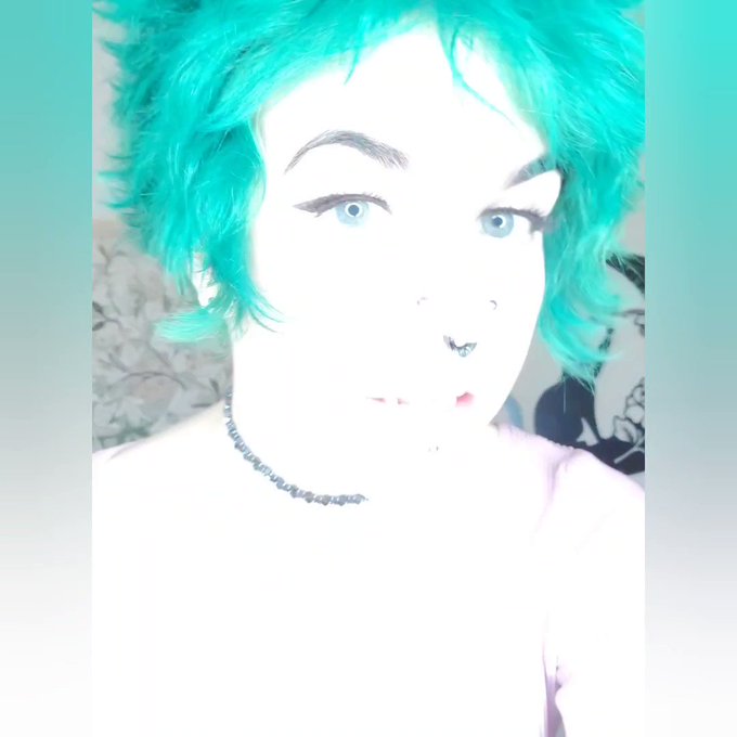 ayy new look https://t.co/NrjMEqqxX5