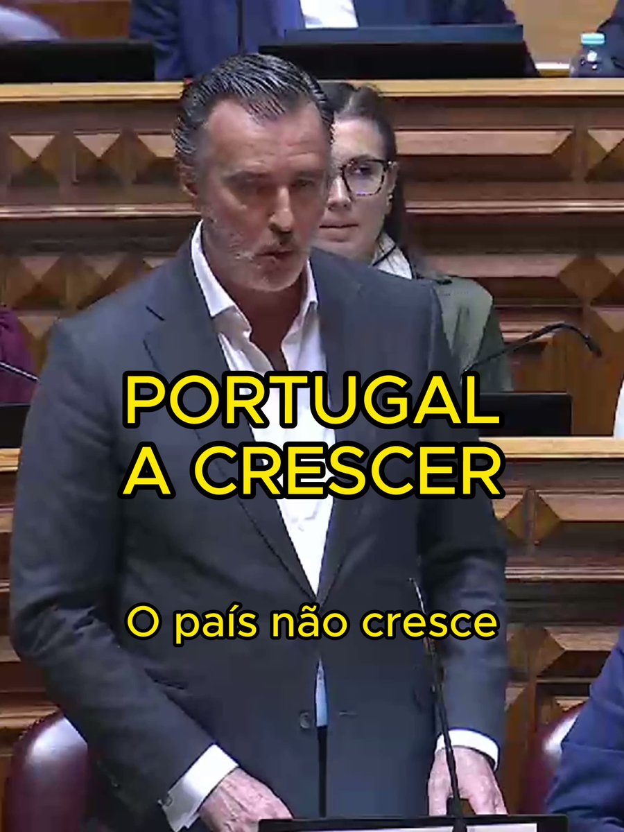 Cotrim de Figueiredo diz que dois terços dos adultos ganham menos