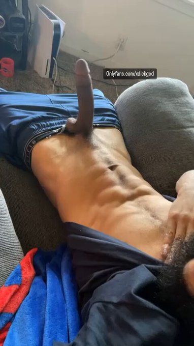 Who squatting on it ? https://t.co/atpSlkzaj8