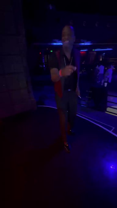 Smooth Skill&rsquo;s 🤴🏾✅🎼🎵🎶🎵🎶🎵🎶🎶 https://t.co/WBd5xOw6FV