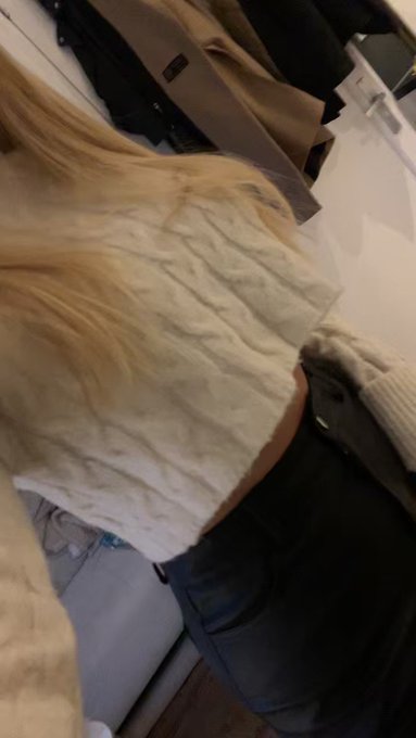 Goodmorning https://t.co/7uXmhUikTc