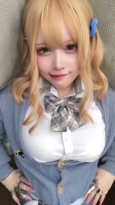 コスプレイヤーてぃあのTwitter動画1