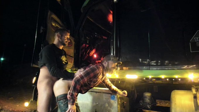 Hardworkertn’s pics and videos