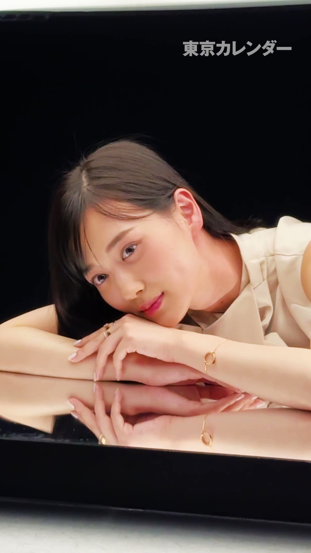 乃木坂46　luckybag2023　カレンダー衣装　山下美月 61Vr3Vb154L._UF350,350_QL50_.jpg