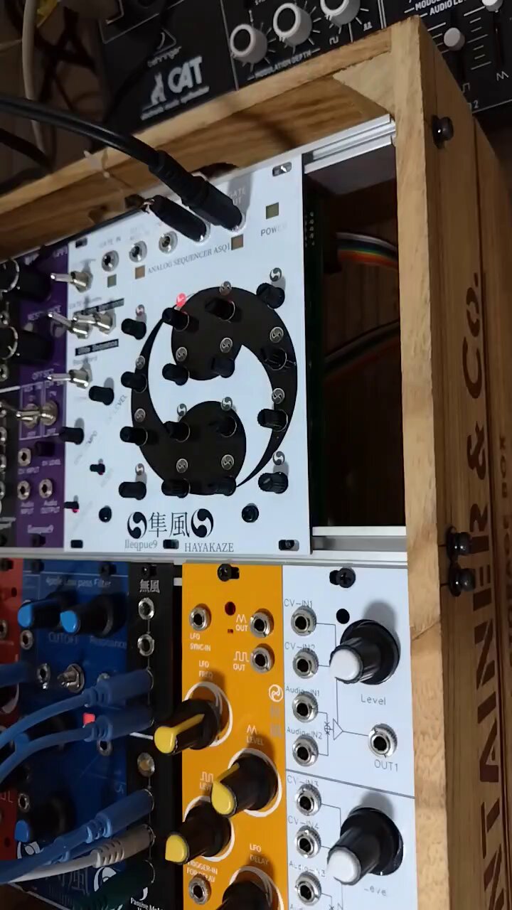 Analog Sequencer 隼風 lleqpue9 モジュラーシンセ