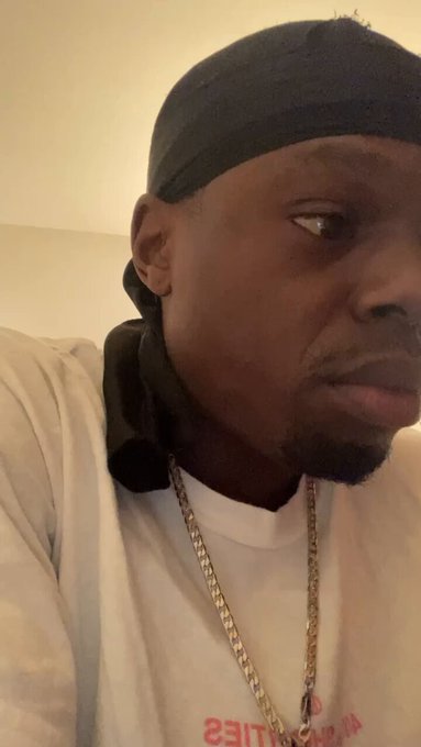 I almost 💩 on myself 🏃🏿&zwj;♂️🚽🖕🏾🤣 https://t.co/AtmsjgPiJL<a href="/tag/everybodyhatesmondays"class="tags"><span>#everybodyhatesmondays</span></a>